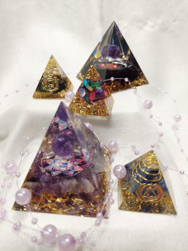 orgoniittipyramidit