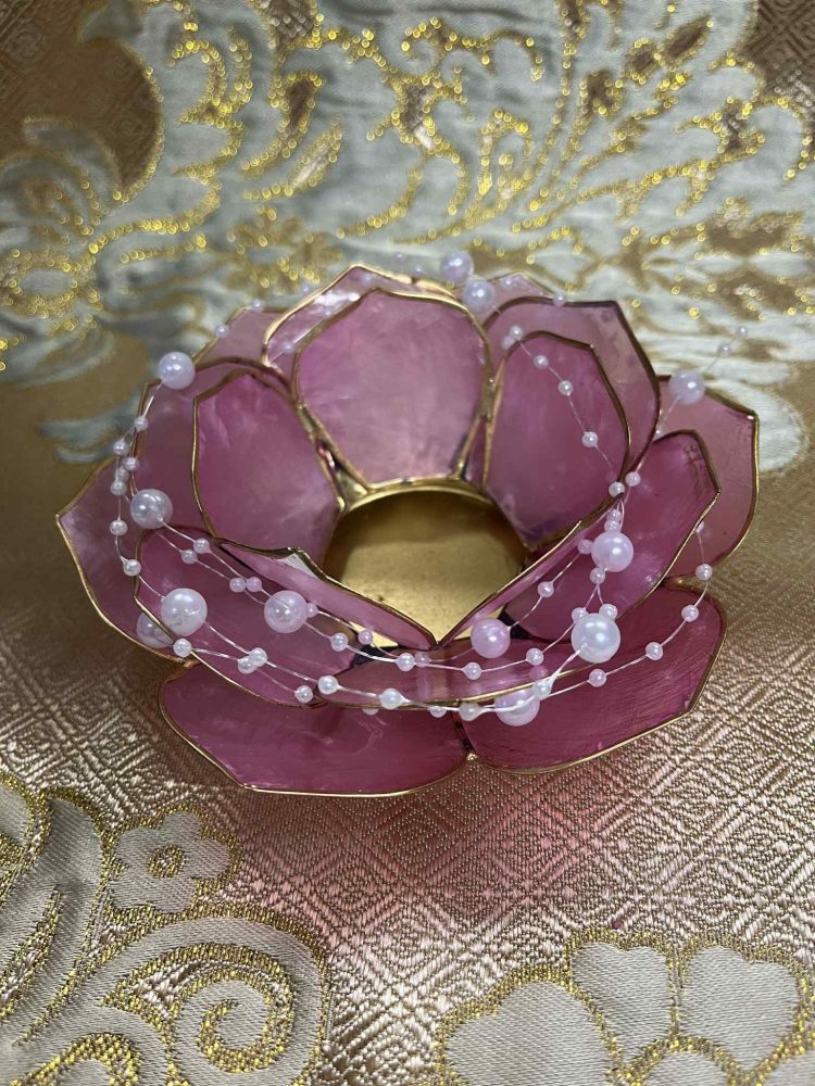 Vaaleanpunainen matala Lotus-tuikkulyhty, 13,5 cm