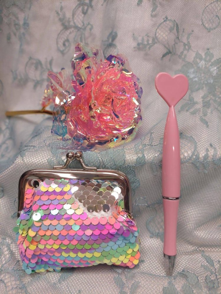 Sydänystävälle -tarjouspaketti: Kimalleruusu + Paljettikukkaro + Sydän-kimallekynä, eri väreissä - Image 24