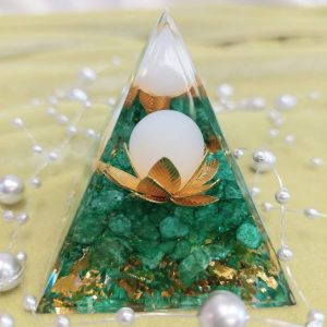 Orgoniittipyramidi, keskikoko