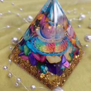 Orgoniittipyramidi, keskikoko