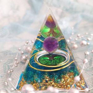 Orgoniittipyramidi, keskikoko