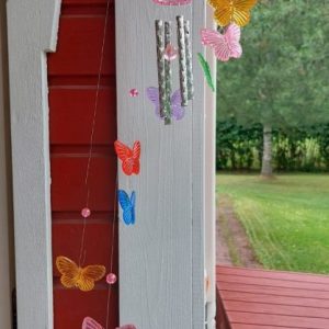 Värikkäät Perhoset -tuulikello