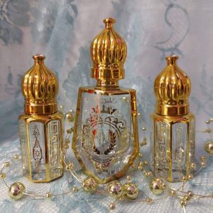 Itämainen lasinen koristeparfyymipullo/ matkapullo