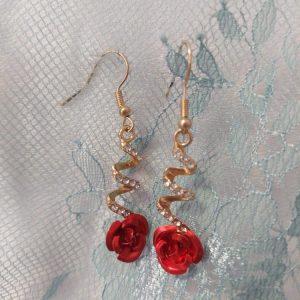 Kultaiset Ruusu -korvakorut