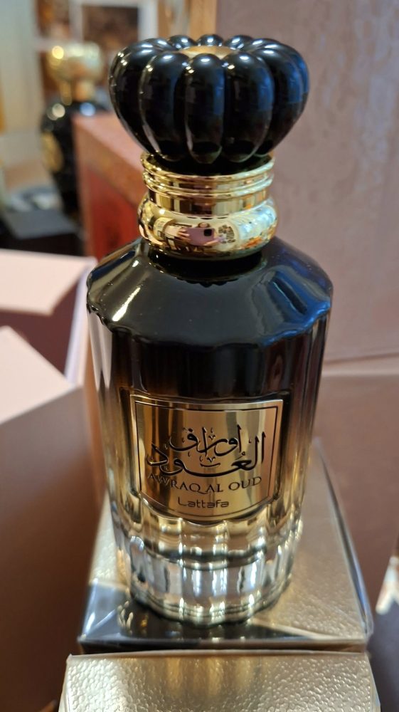 Arabiparfyymi Lattafa Awrao Al Oud