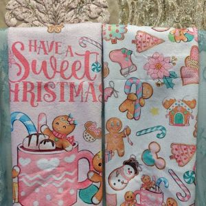 Pehmeä pastellin sävyinen käsi-, keittipyyhe, Piparien elämää, 2 kpl