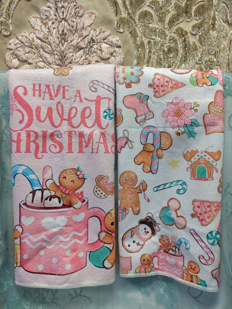 Pehmeä pastellin sävyinen käsi-, keittipyyhe, Piparien elämää, 2 kpl