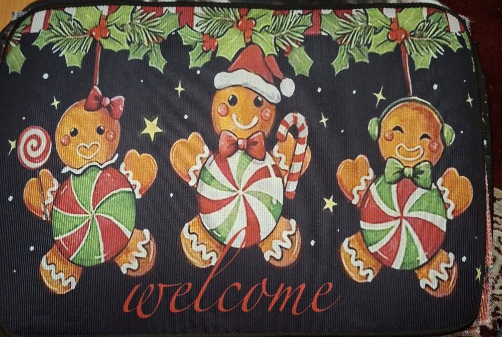 Joulukynnysmatto jarrupohjalla, Pipariukot