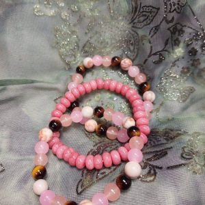 Hoitavat Kivi-rannekorut, 3 kpl:n tarjouspaketti, vaaleanpunainen värimaailma