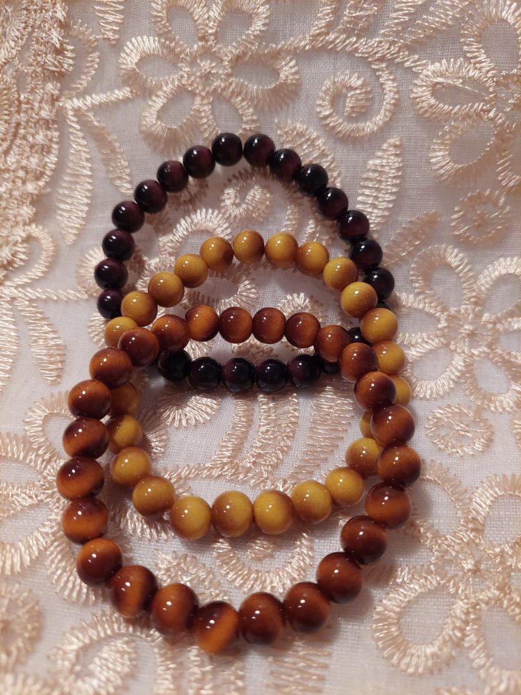 Hoitavat Kivirannekorut, 3 kpl, Tiikerinsilmän energiaa -tarjouspaketti