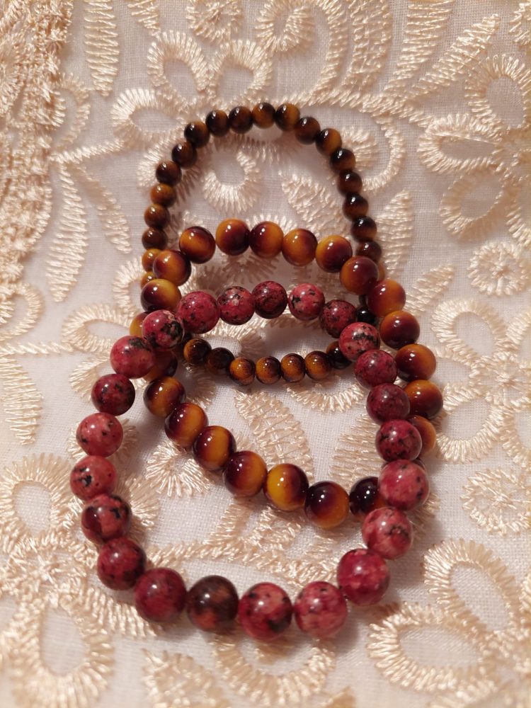 Hoitavat Kivirannekorut, 3 kpl, Tiikerinsilmän energiaa -tarjouspaketti - Image 5