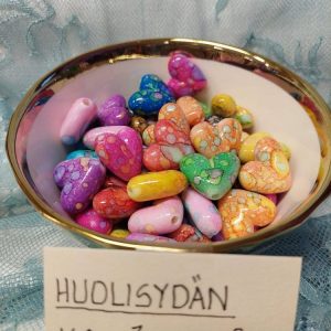 Isommat värikkäät Huolisydämet 3 kpl kauniissa Marokon kultareunaisessa posliinikulhossa -tarjouspaketti