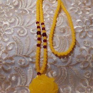 Kaunis persoonallinen Lotus-kaulakoru