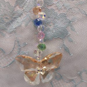 Feng Shui -Kristalliriipus, persikka Perhonen