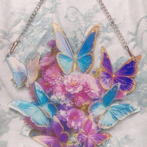 Kaunis, herkkä Ikkunakoriste, Perhoset ja Kukat