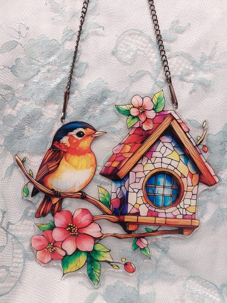 Kaunis Ikkunakoriste, Lintu ja Koti