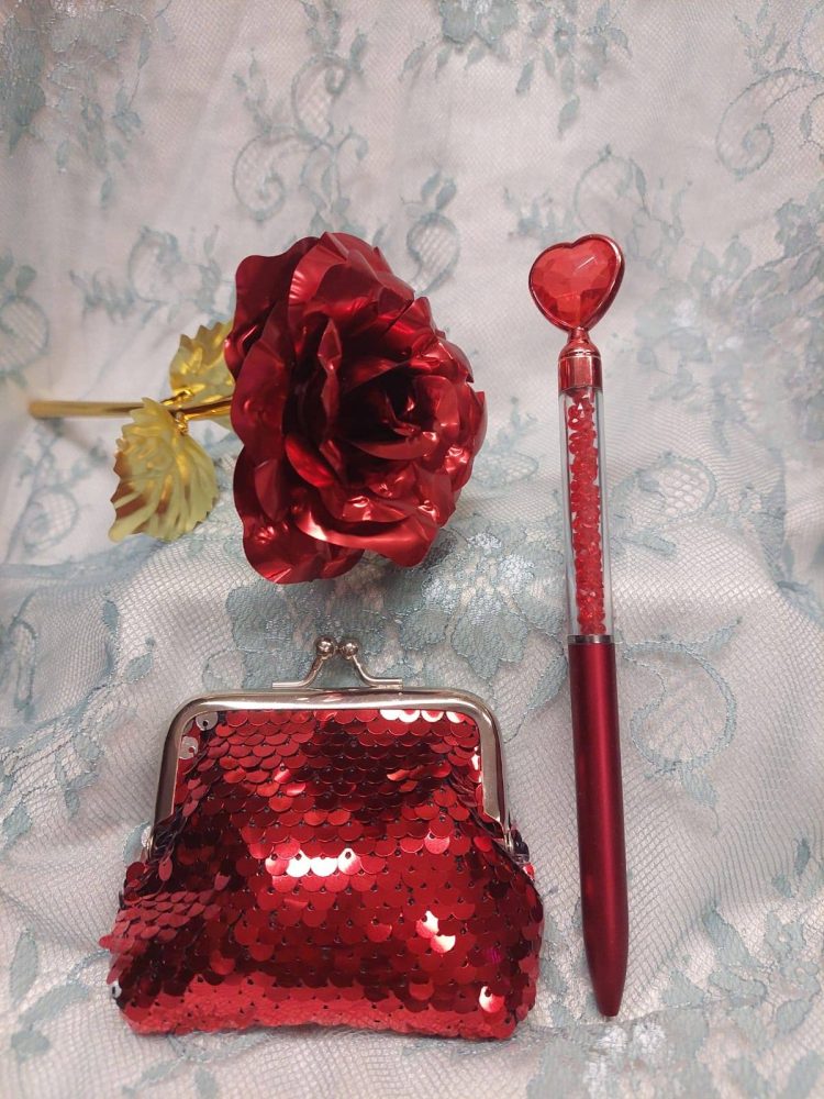 Sydänystävälle -tarjouspaketti: Kimalleruusu + Paljettikukkaro + Sydän-kimallekynä, eri väreissä - Image 16