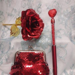 Sydänystävälle -tarjouspaketti: Kimalleruusu + Paljettikukkaro + Sydän-kimallekynä, eri väreissä
