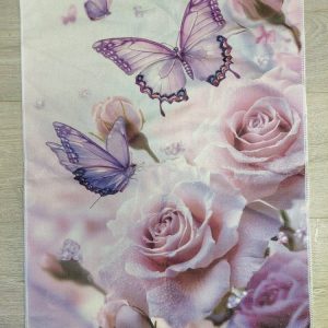 Kaunis ja pehmeä Käsipyyhe, Perhoset ja Ruusut