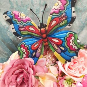 Kaunis Ikkunaperhonen, värikäs