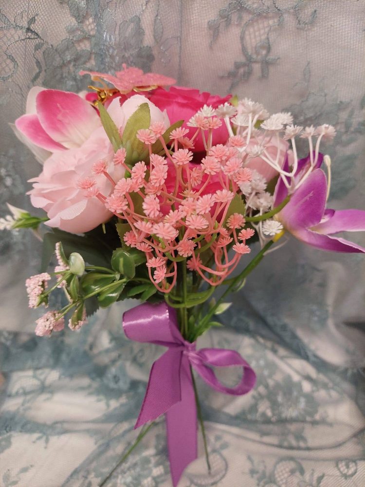 Kukkataiteilijan valmis Kestokukka-asetelma kaikilla ihanuuksilla, Vaaleanpunainen Unelma - Image 9