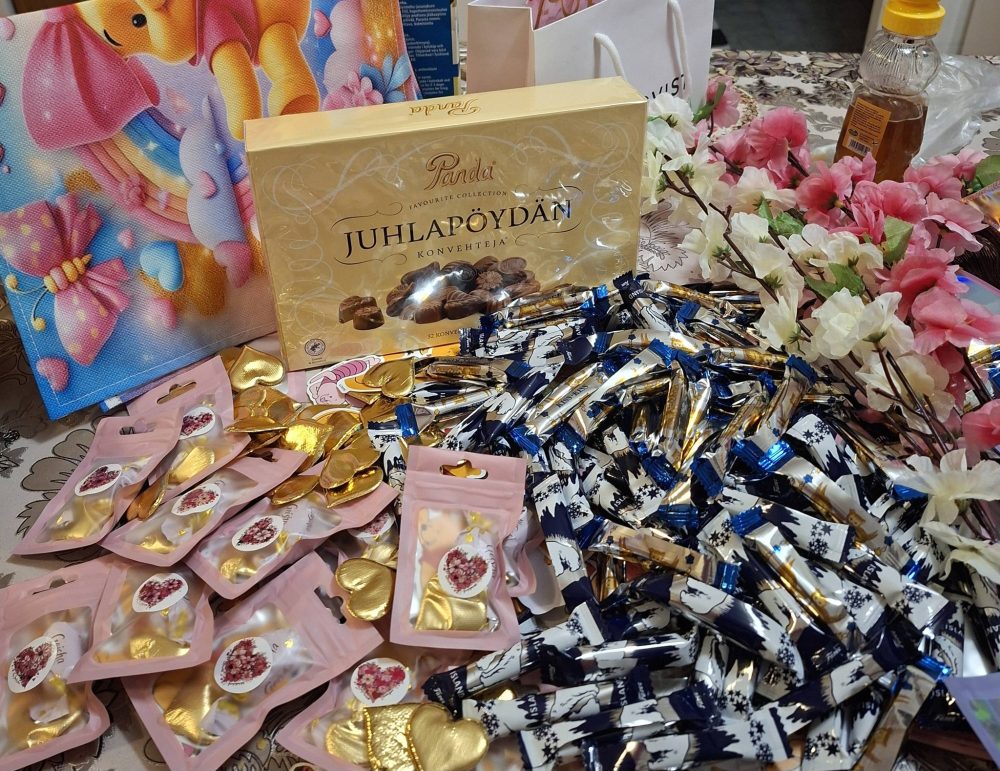 KEVÄTILOA -MYSTEERIPAKETTI - Image 9