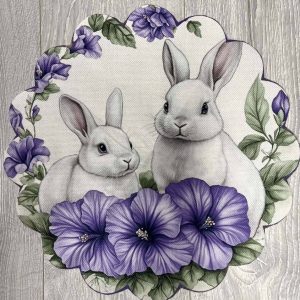 Pellavainen pitsireunainen Liina/ tabletti, Puput ja lilat kukat