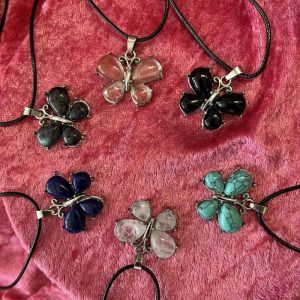 Kaunis hoitava Kivi-kaulakoru, Perhonen, säädettävä nahkanyöri