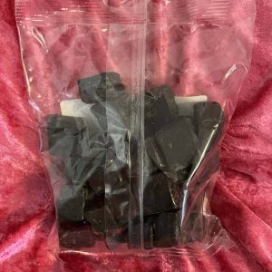 Ihanan pehmeä, lohkeileva Lakritsi-fudge, 300 g