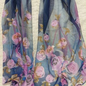 Kaunis Taidehuivi, tummansininen, Vaaleanpunaiset Ruusut