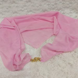 Kaunis vaaleanpunainen Huivi magneetti-koru -kiinnityksellä