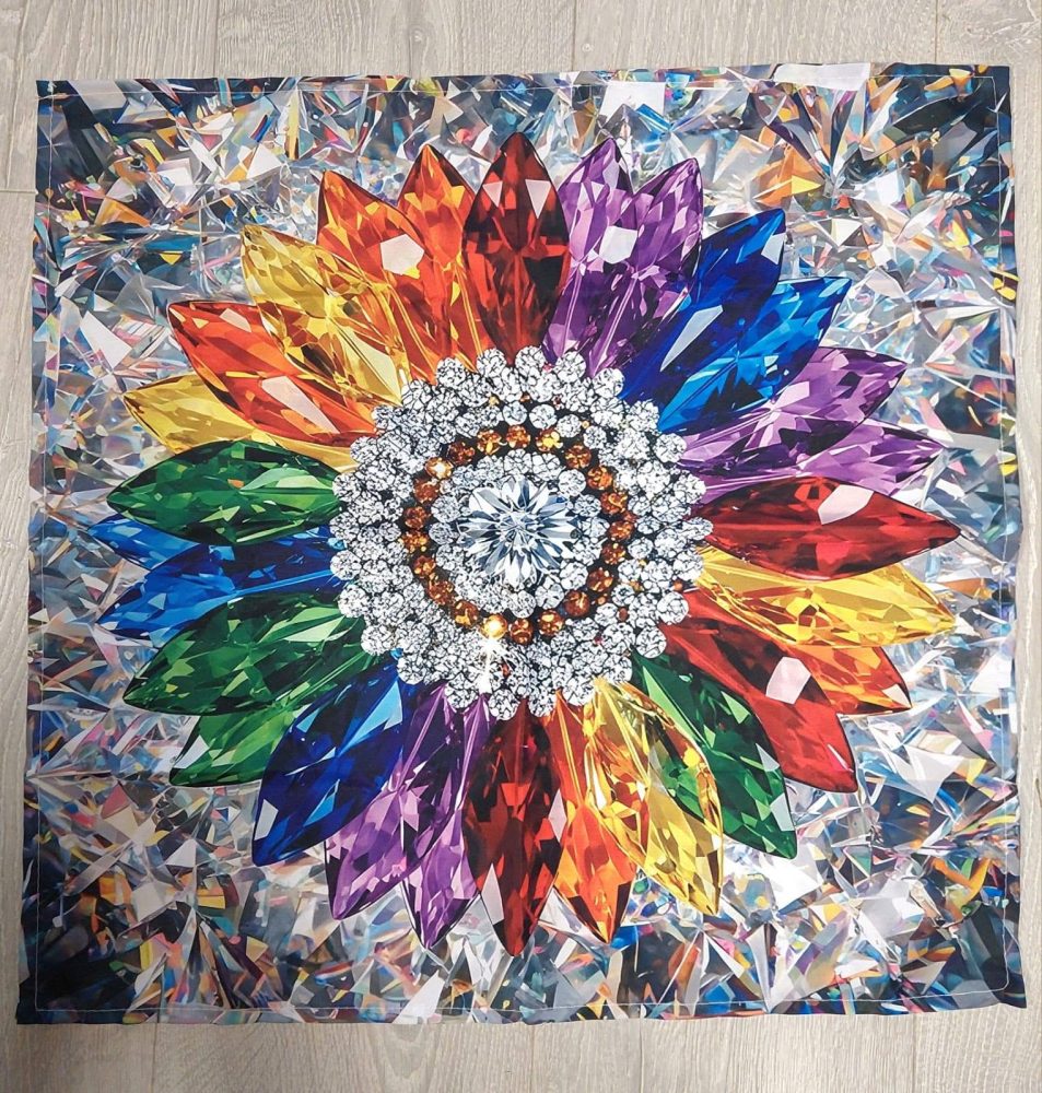 Upea Kristallinen Mandala -liina