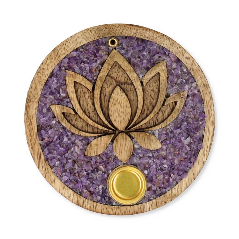 Suitsuketeline Mangopuusta, Ametisti ja Lotus -symboli
