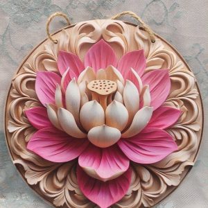 Kaunis Taulu/ alunen, Lotus avautuu, 20 cm