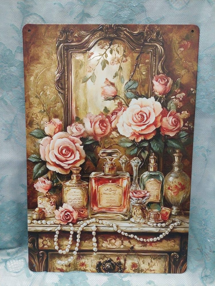 Romanttinen Vintage -metallitaulu, Ruusut, Parfyymit ja Helminauha, koko A4 - Image 2