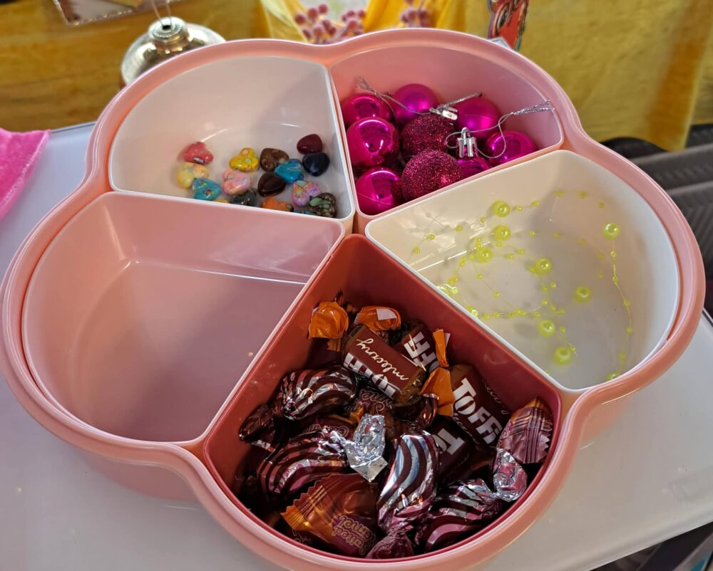 Kaunis ja monikäyttöinen Tarjoiluastia, Kukka - Image 5